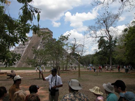 chicken pizza (chichen itza)